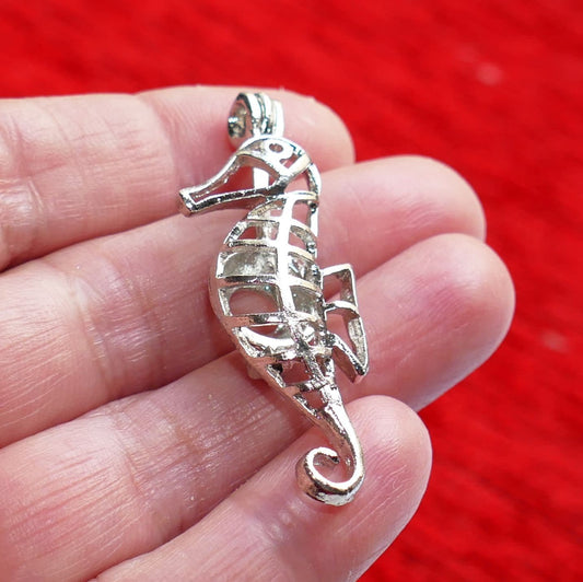 1x Seahorse Pearl Cage Locket Pendant Bead Holder, Dull Silver tone Hippocampus Oil Diffuser, H201