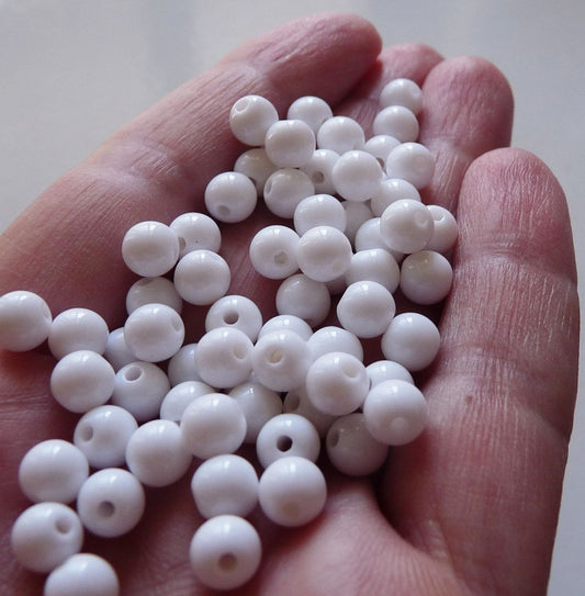 50/100x White 6mm Acrylic Round Beads, Spacer Beads, Beading Supplies, Jewelry Making Findings B244