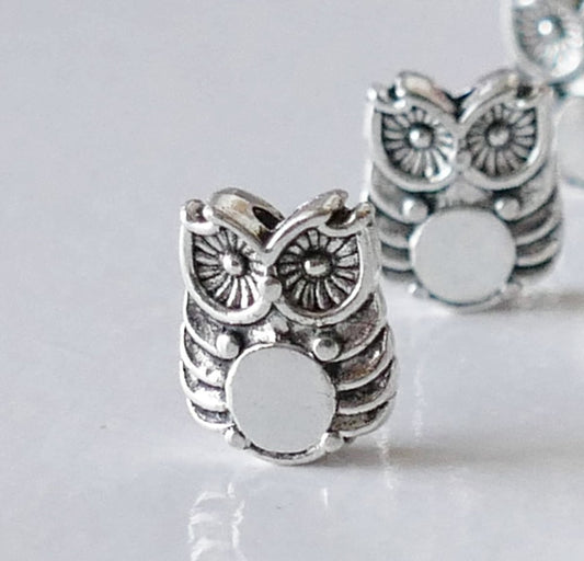 5/10x Owl Charm Beads, Antique Silver Tone D008