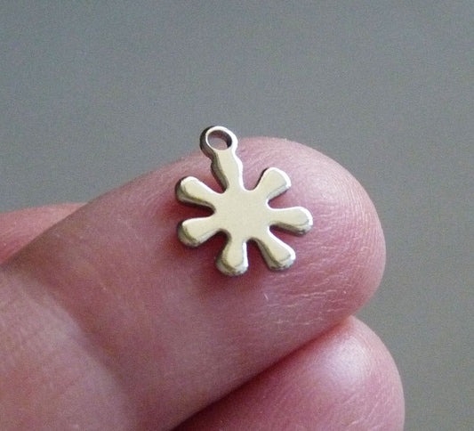 5/10x Stainless Steel Flower Charm, Hypoallergenic Snowflake Small Pendants C514